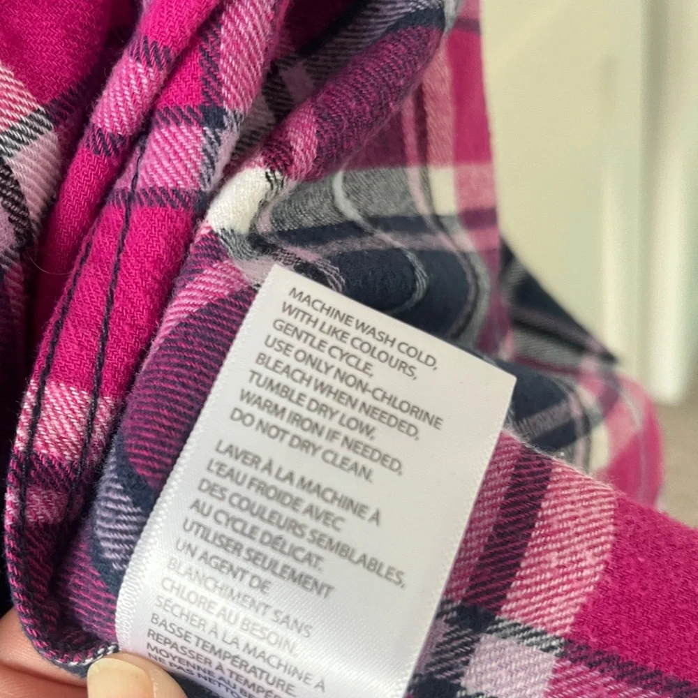 Weatherproof Vintage Ladies' Flannel Plaid Button Down Shirt | Size Medium - Picture 13 of 13